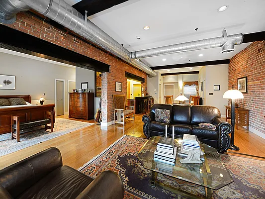 Sold by Hudson Place Realty | media 1