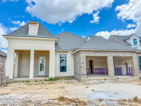 115 Fountain Meadow Dr, Broussard, LA 70518