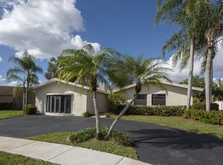 16715 SW 5th Way, Weston, FL 33326