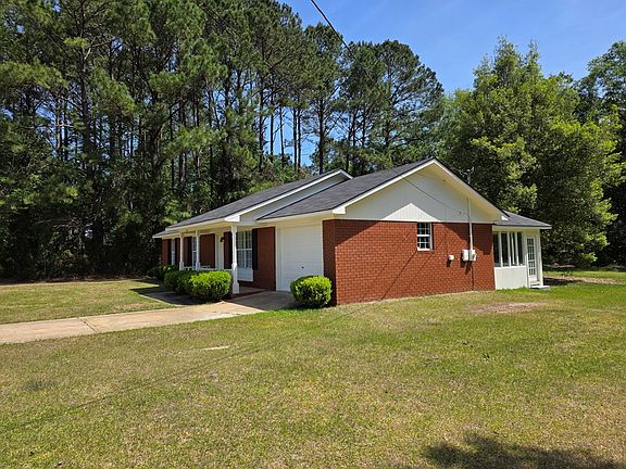 3rd image of 231 Knoll Rd
