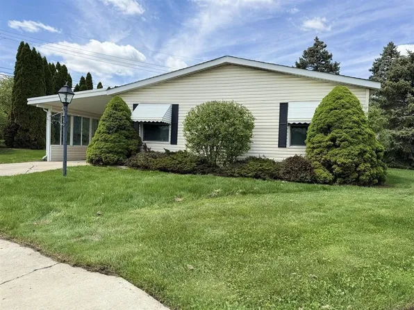 17 Quail St, Rochester, MI 48309