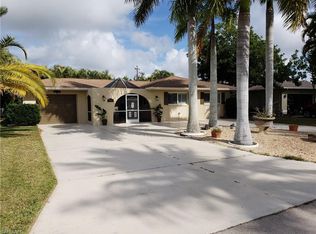 709 SE 36th St, Cape Coral, FL 33904