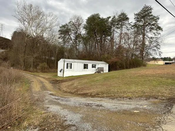 2548 Robinson Creek Rd, Morristown, TN 37813