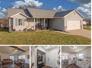 13 Squaw Ct, Warrenton, MO 63383