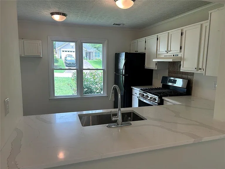 3886 Hadley Farm Dr — Photo 5