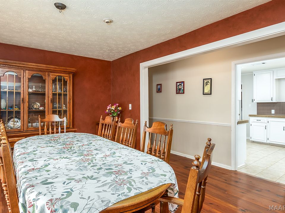 13th image of 11286 Old Pike Rd