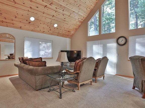 3rd image of 2883 Chinook Way #358/2