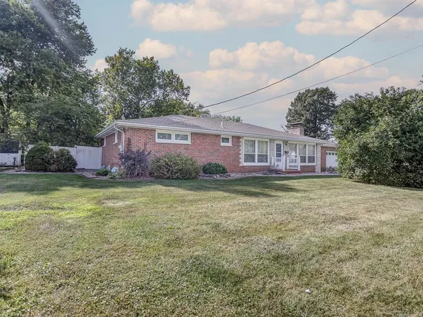 502 Stryker Ave, Jerseyville, IL 62052