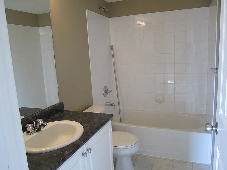 304 Mackenzie Way SW #6313 — Photo 6