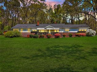 826 Pickens Dr, Liberty, SC 29657