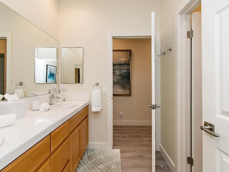 47412 Harbour Lights Ln — Photo 13