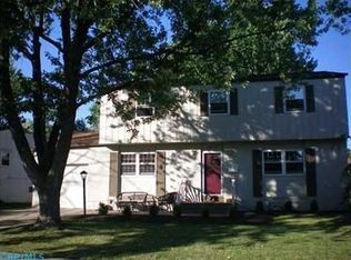 5046 Ilo Dr, Columbus, OH 43229