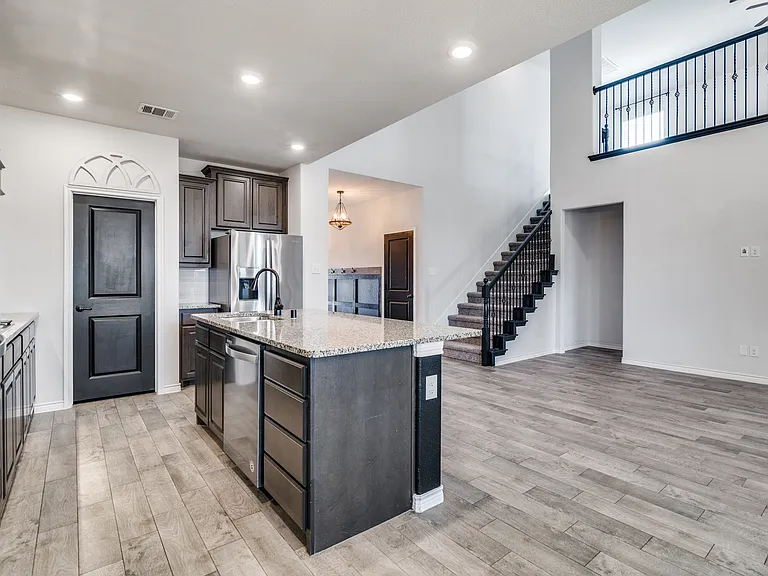 3094 Maverick Dr — Photo 14