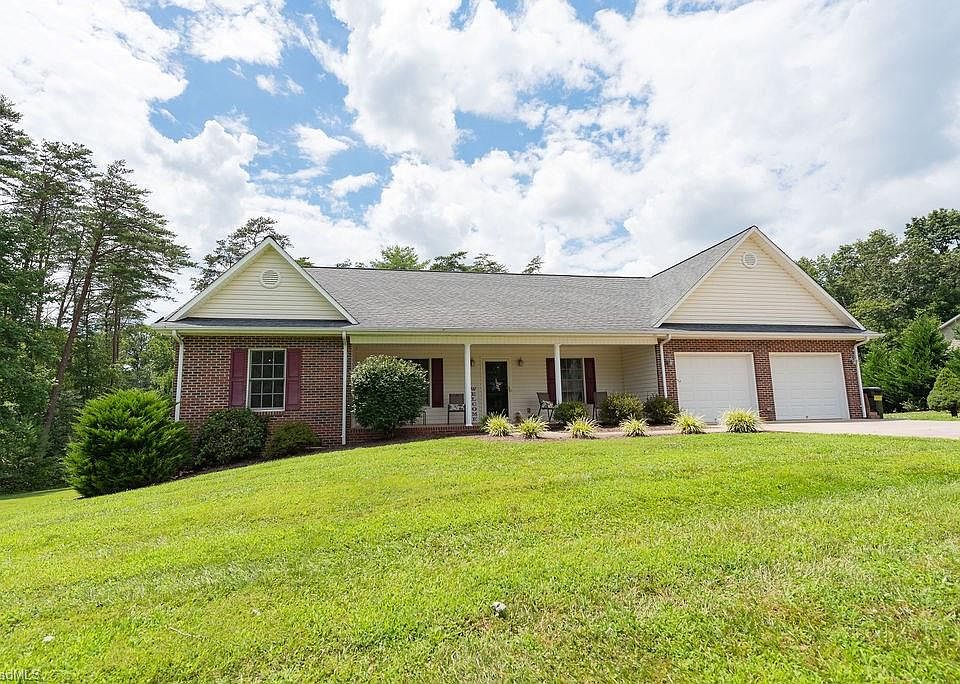 1st image of 1020 Briar Creek Dr