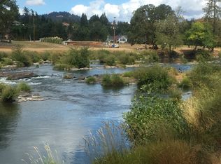 1394 Fisher Rd, Roseburg, OR 97471