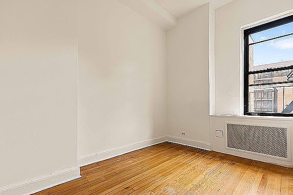 1st image of 145 E 35th St #3M