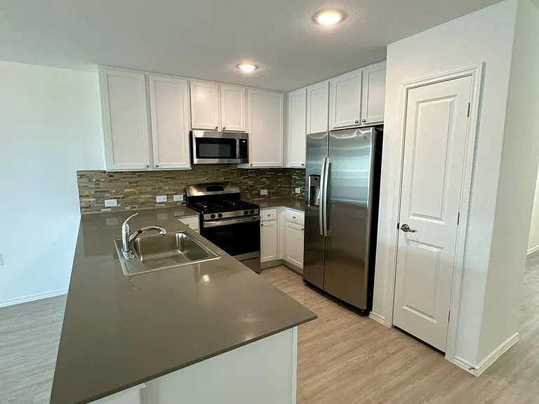 10611 Vesta Curv — Photo 6