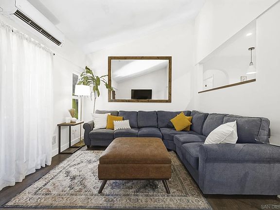 2nd image of 13788 Ruette Le Parc Unit D
