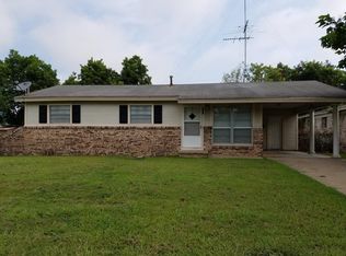 621 Annelle St, North Little Rock, AR 72117