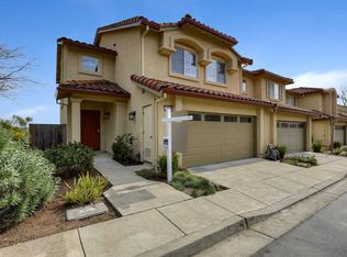 20340 Summercrest Dr, Castro Valley, CA 94552
