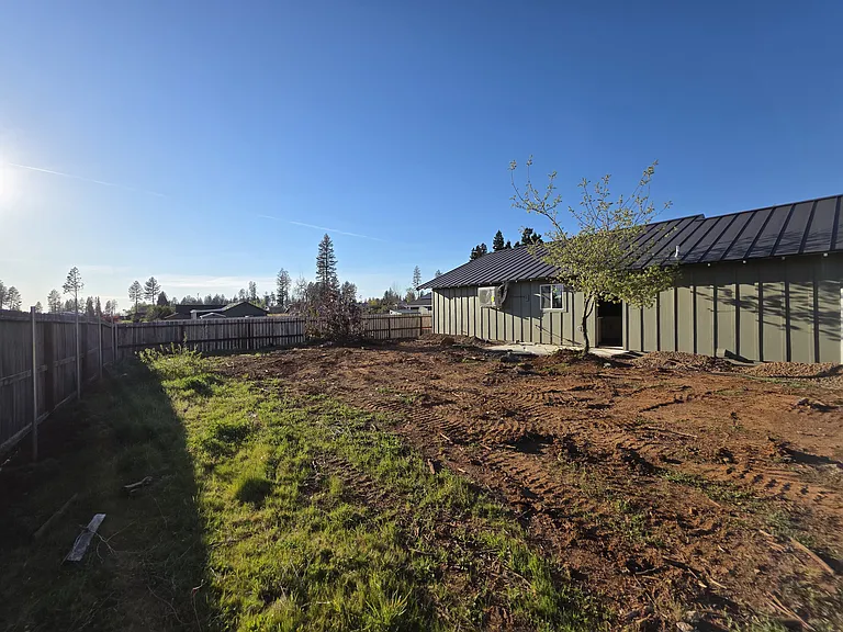 1558 Kay Ct — Photo 13
