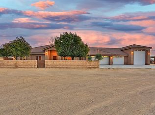 20265 Poppy Rd, Apple Valley, CA 92308