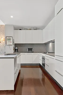 Sold by Compass | media 5