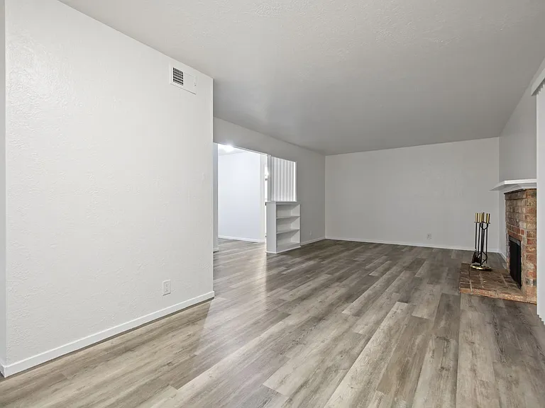 7719 Alexandria Pl — Photo 22
