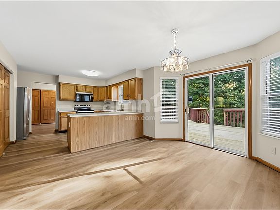 5th image of 6132 Kingsgate Dr