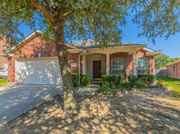 6717 Dream Dust Dr, North Richland Hills, TX 76180