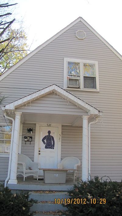 1st image of 526 Woodland Ave #A