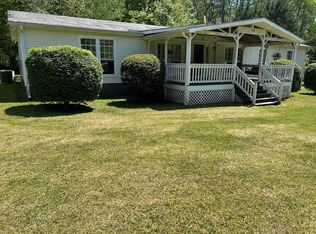 113 Logan Creek Ln, Hayesville, NC 28904
