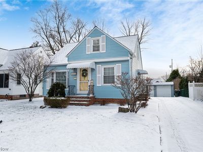 1215 Washington Blvd, Mayfield Heights, OH, 44124