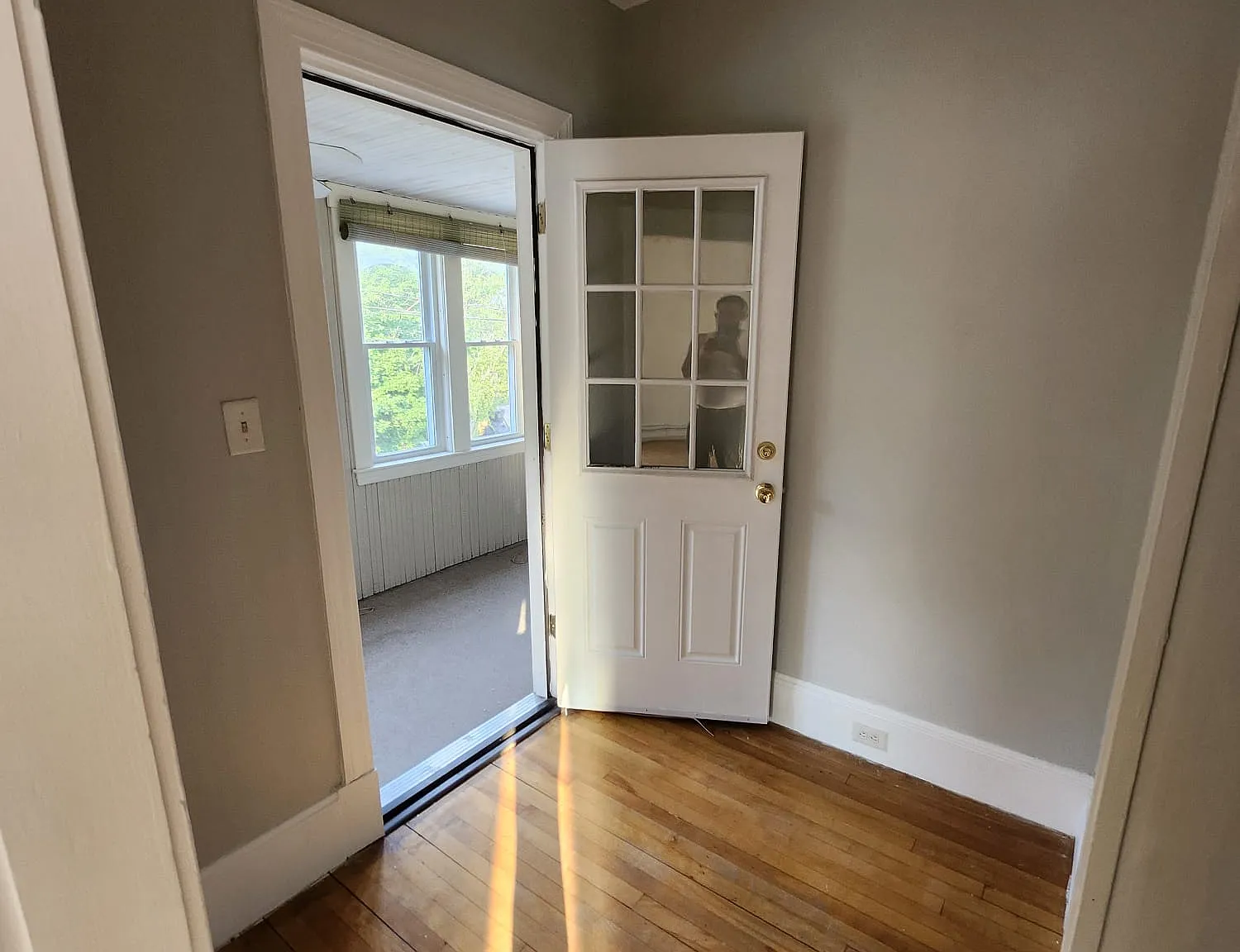 3 bed, 1500 sqft, $2,500 — Photo 2