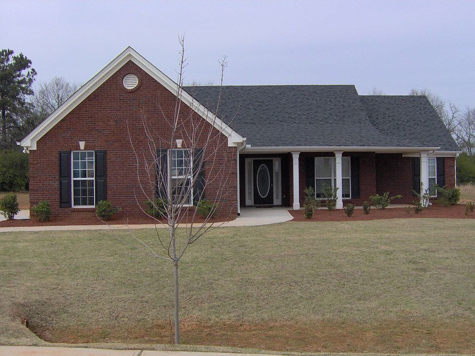 Front of home from street