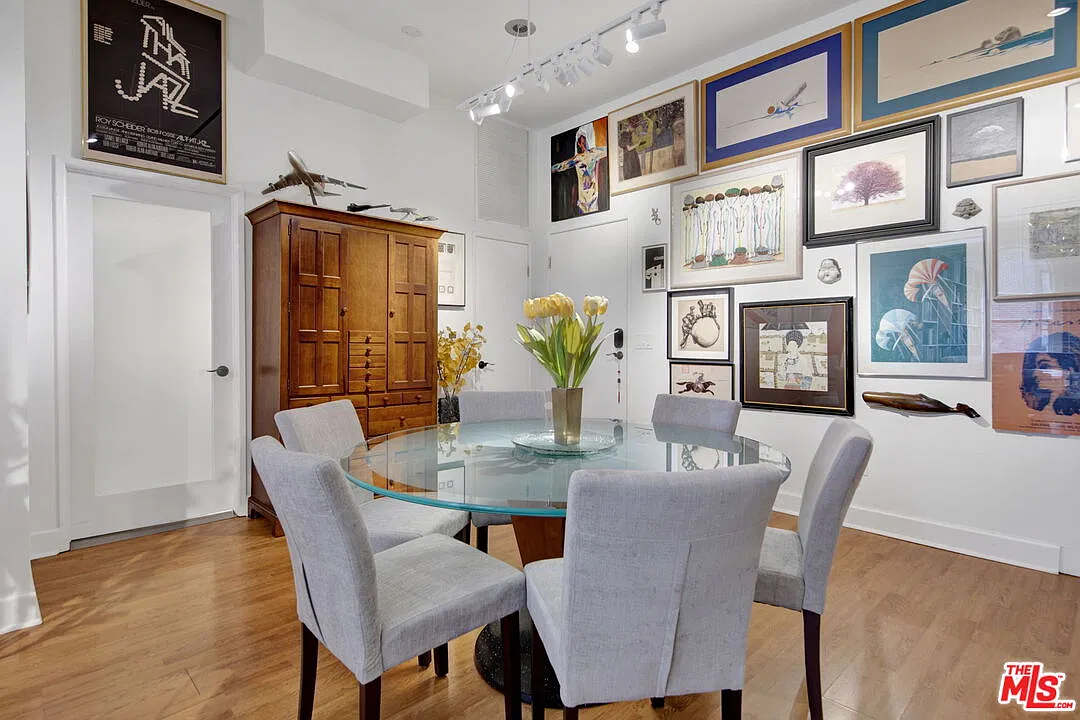 1 bed, 1.0 bath, 940 sqft, $2,950 — Photo 4