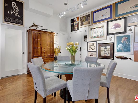 4th image of 253 S Broadway St #403