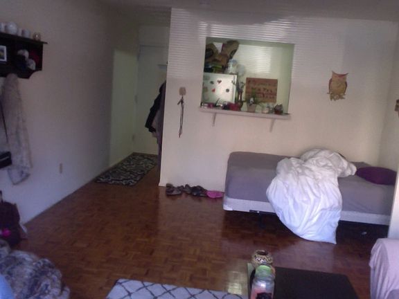 2nd image of 2410 Ohio Ave APT 108