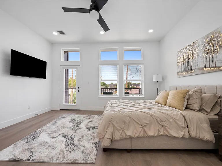 6815 Paris St — Photo 14