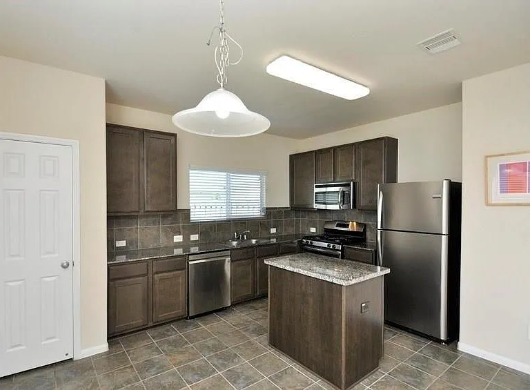 7302 Autumn Sun Dr — Photo 6