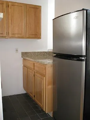 Rented by Tower Brokerage | media 33