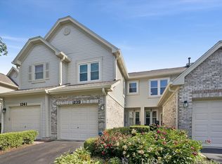 1239 Tennyson Ln, Naperville, IL 60540