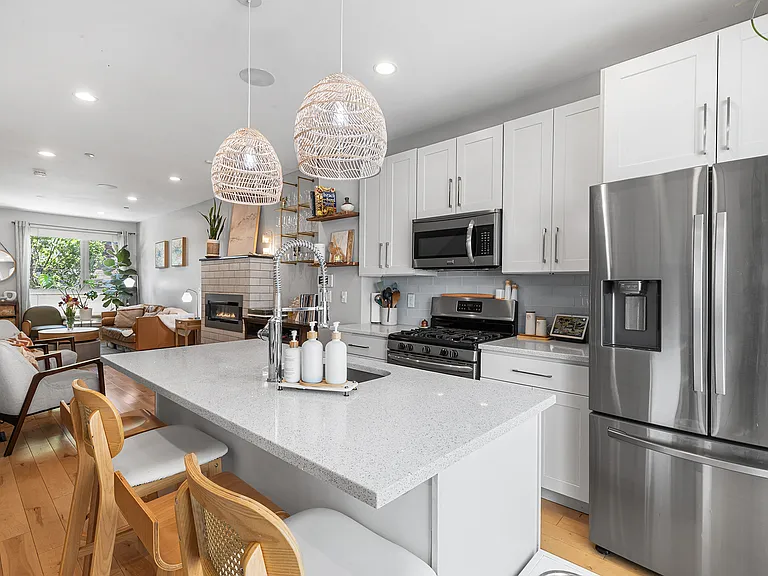 1204A S Bucknell St — Photo 3