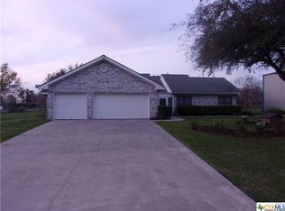 1388 Old Goliad Rd, Victoria, TX 77905