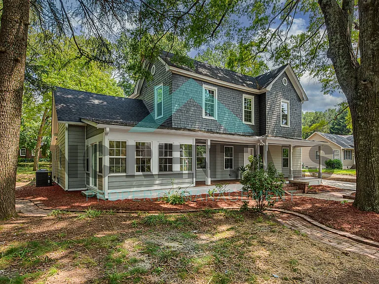234 S Academy St — Photo 2
