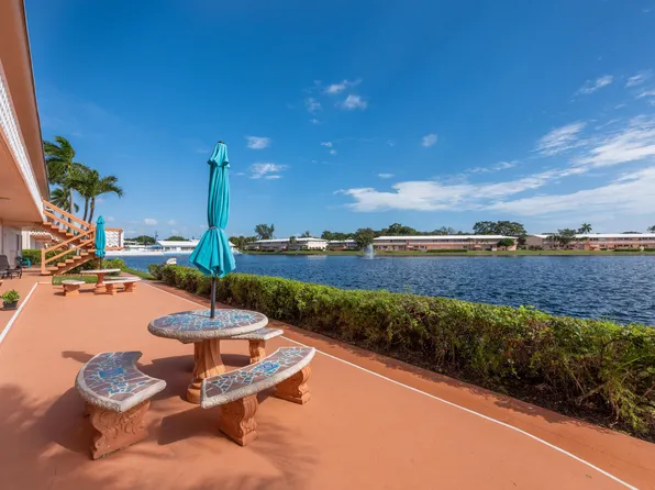 925 SW 11th Avenue #3j, Hallandale, FL 33009