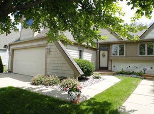 1141 Vail Ct, Lansing, MI