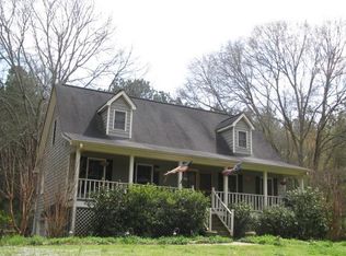 1190 Lee Peters Rd, Loganville, GA 30052