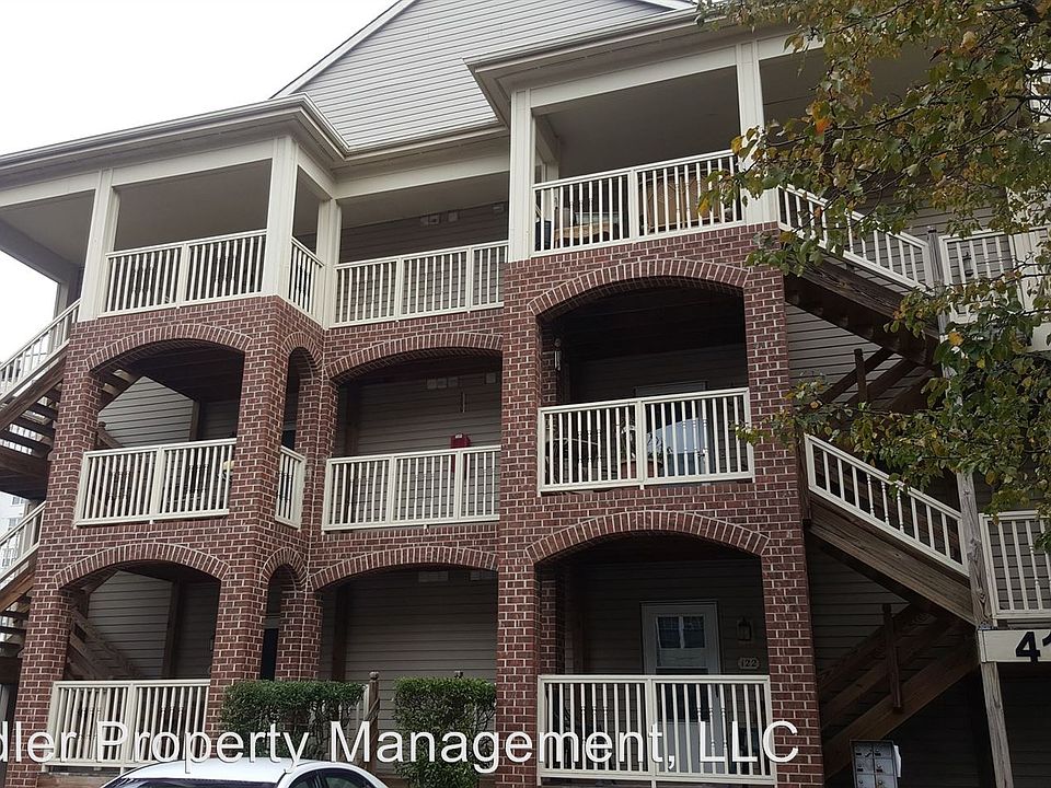 1st image of 414 Delaware Ave APT 323