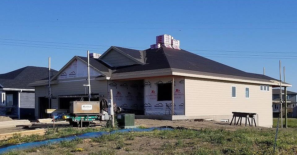 2nd image of 1333 NE 51st St